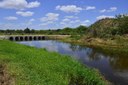 Cópia de manodecarvalho - Águas da transposição no rio Paraíba próximo de São Domingos.JPG