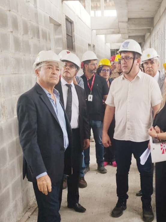 Comitiva do Tribunal de Justiça faz visita de inspeção às obras do Complexo Penitenciário de Gurinhém_18.jpg