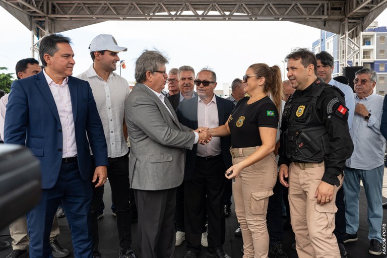 governador entrega viaturas à Policia Penal e demais forças de segurança12.jpg