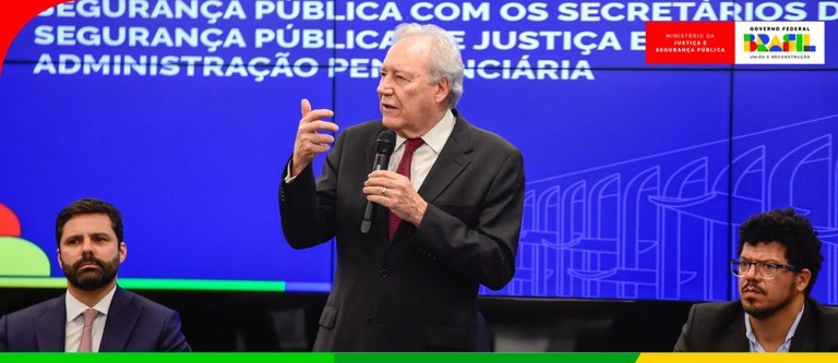 Secretário João Paulo participa de reunião com ministro da Justiça.jpeg