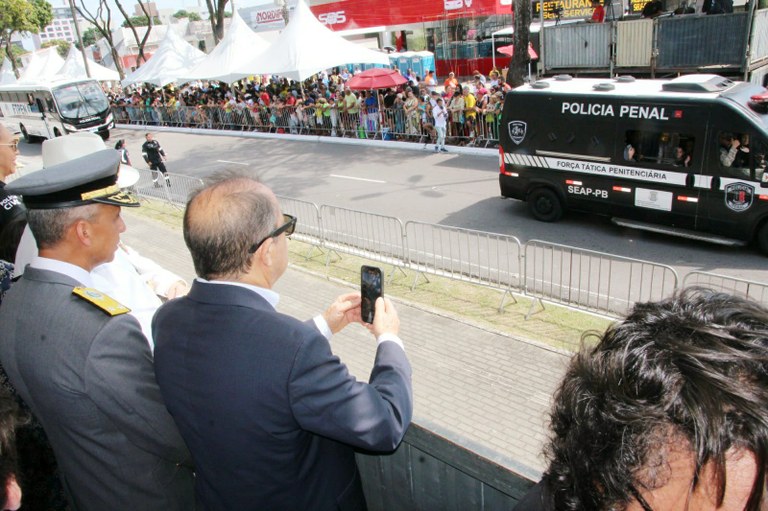 Seap marca presença no desfile cívico-militar_1.jpg