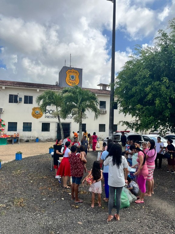 Solidariedade e esperança marcam ações de Natal na Penitenciária Padrão de Santa Rita_19.jpg