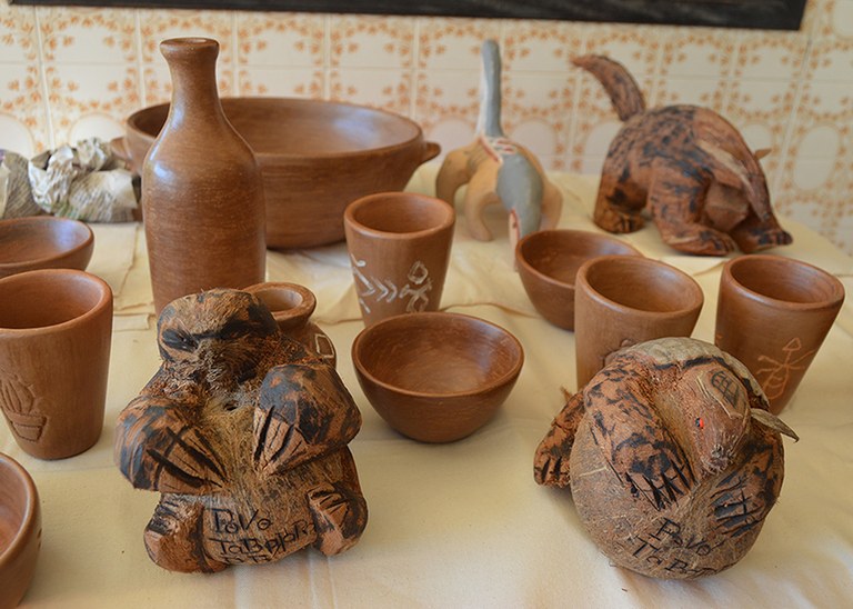 22_07_19 Tabajaras e Quilombolas participam de intercambio na produção de artesanato cerâmico (1).JPG