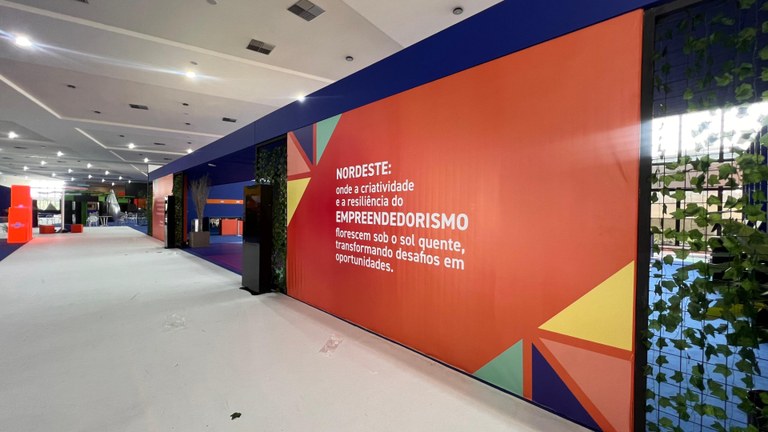 foto - ascom Feira do Empreendedor (4).jpeg