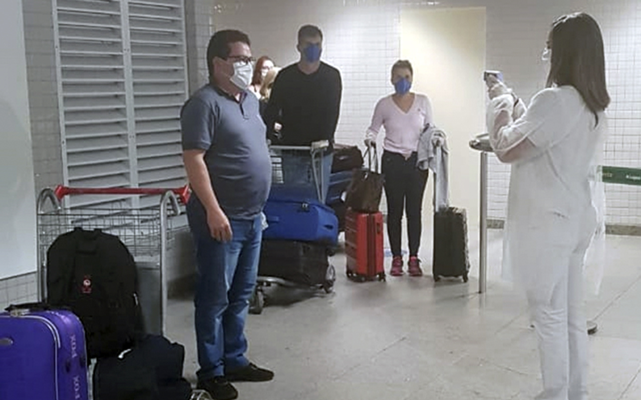 barreira sanitaria do governo no aeroporto  (2).jpg