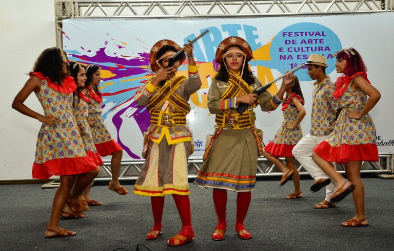 seect alunos festival arte em cena foto delmer rodrigues (1).jpg