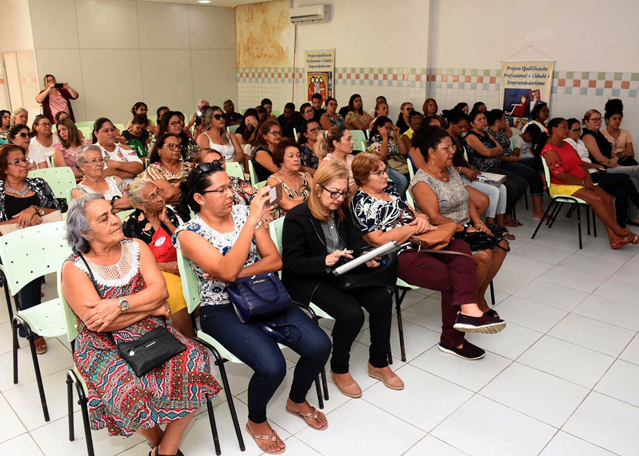 13_09_19 Cendac entrega certificados de conclusão de curso em Campina Grande_ foto André Lúcio (1).jpg