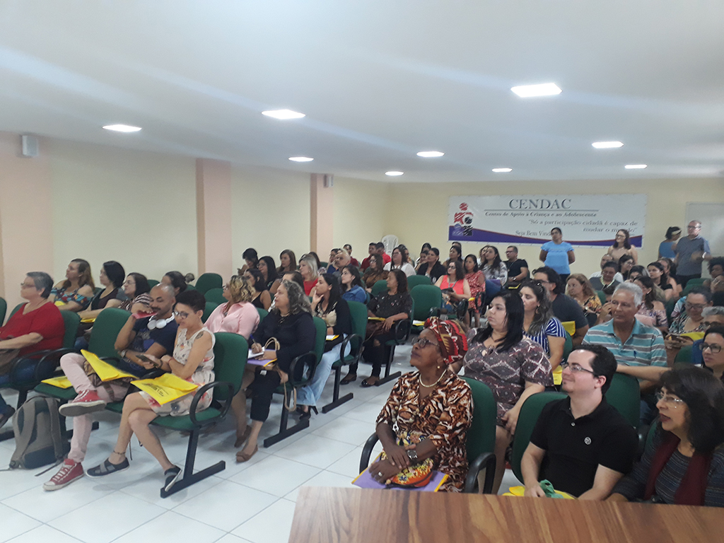 cendac seminario de combate a violencia contra a mulher (5).jpg