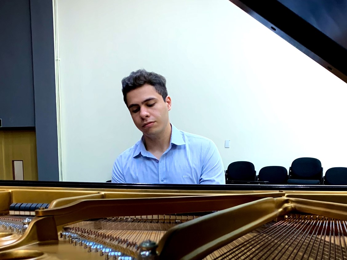 artur souza_pianista_divulgação1.jpg