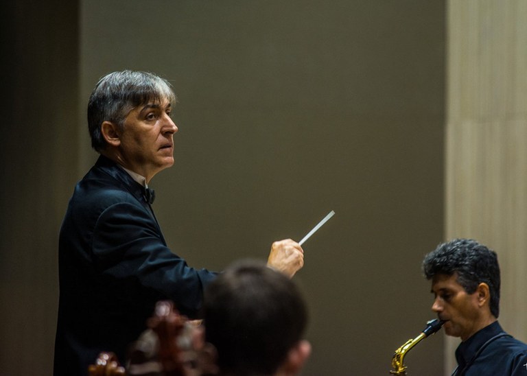 20_08_19 Concerto da Orquestra Sinfônica da Paraíba terá regência do maestro português Osvaldo Ferreira (3).jpg