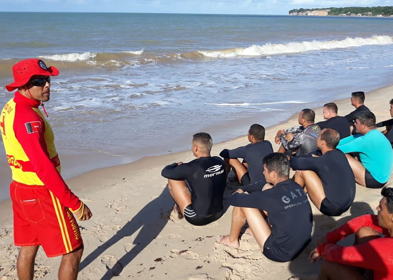 15_07_19 Corpo de Bombeiros participa de Curso de Segurança de Autoridades (3).jpg