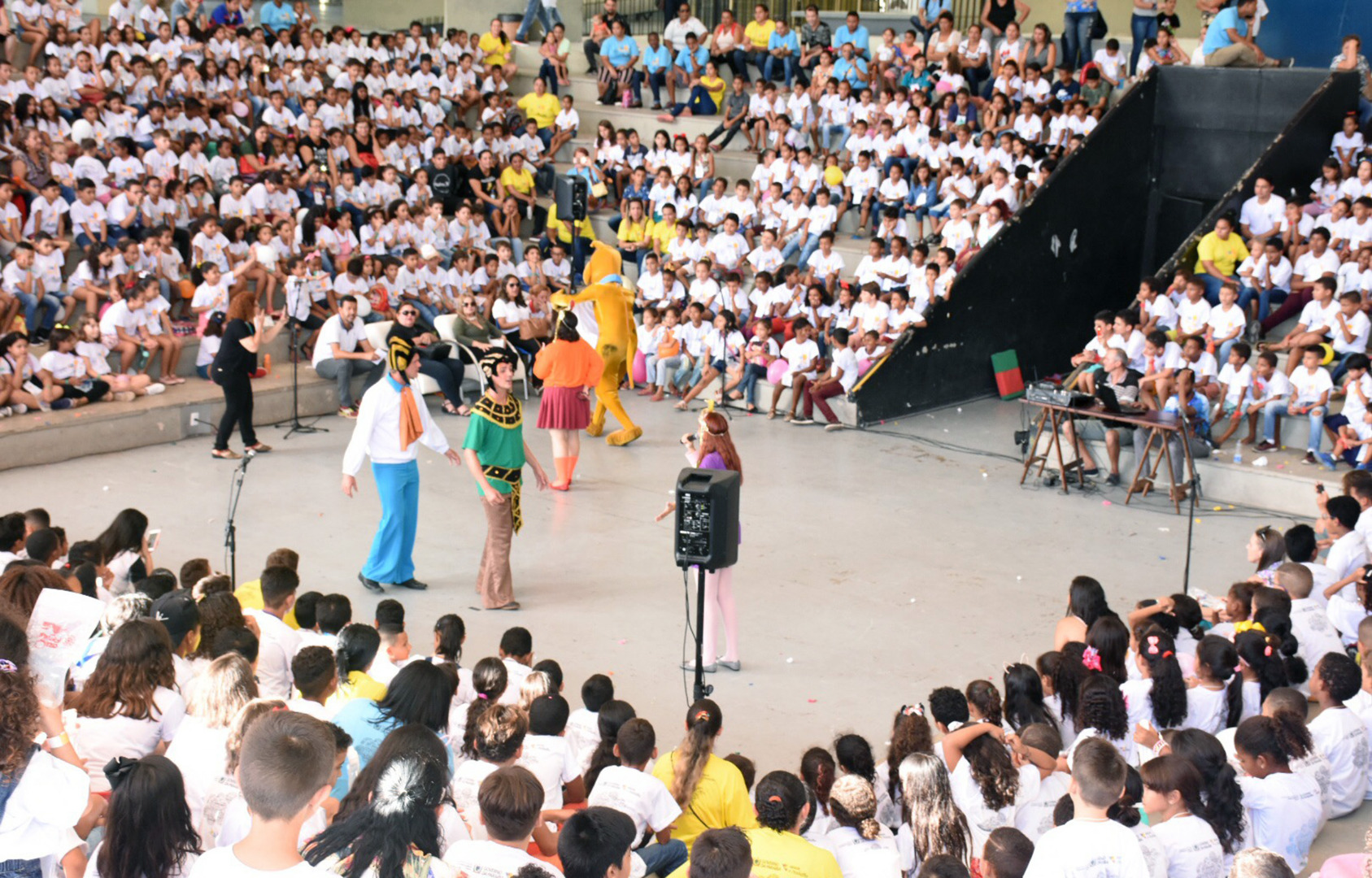 primeira dama colonia de ferias CSU foto andre lucio (6).JPG