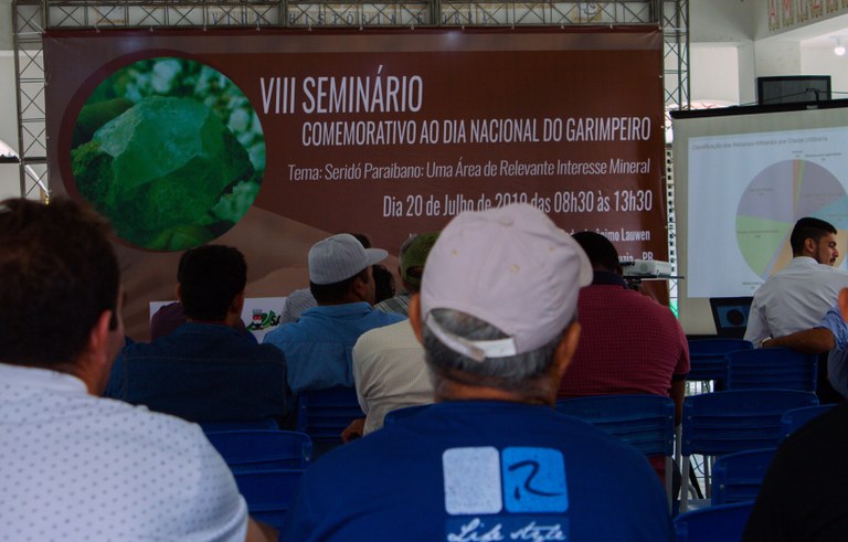 governo discute acoes na area de mineracao  dia do garimpeiro foto Clovis Porciuncula (6).jpg