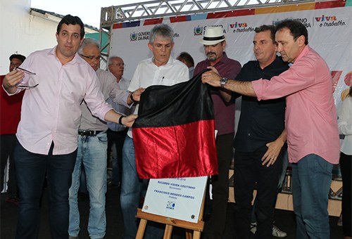 ricardo-faz-inauguracoes-em-sao-jose-de-piranhas_foto-francisco-franca-3.jpg