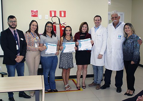 ses-equipe-de-comissao-de-enfermagem-do-hosp-metropolitano-toma-posse-3.jpg