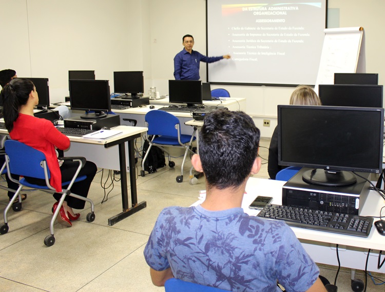 Foto_Treinamento_ESAT_Projeto_NAF.JPG