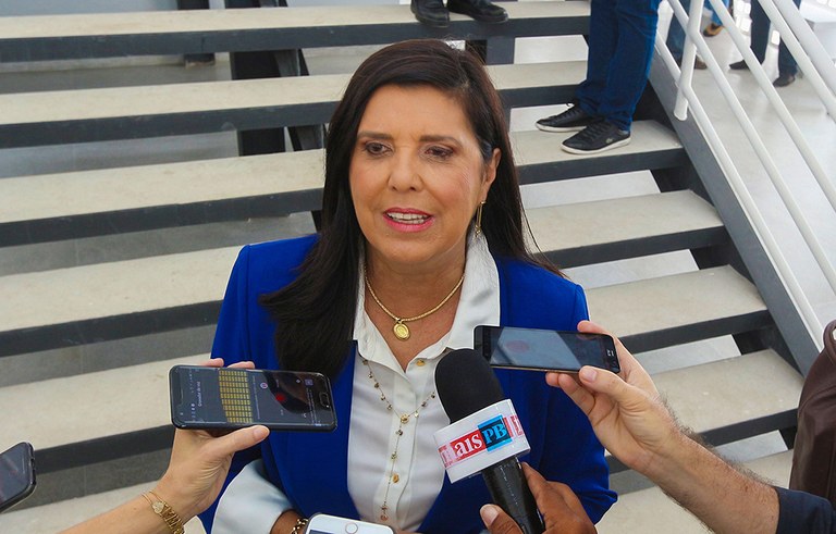 governadora em exercicio visita obras da UEPB e jose lins_foto junior fernandes (7).jpg