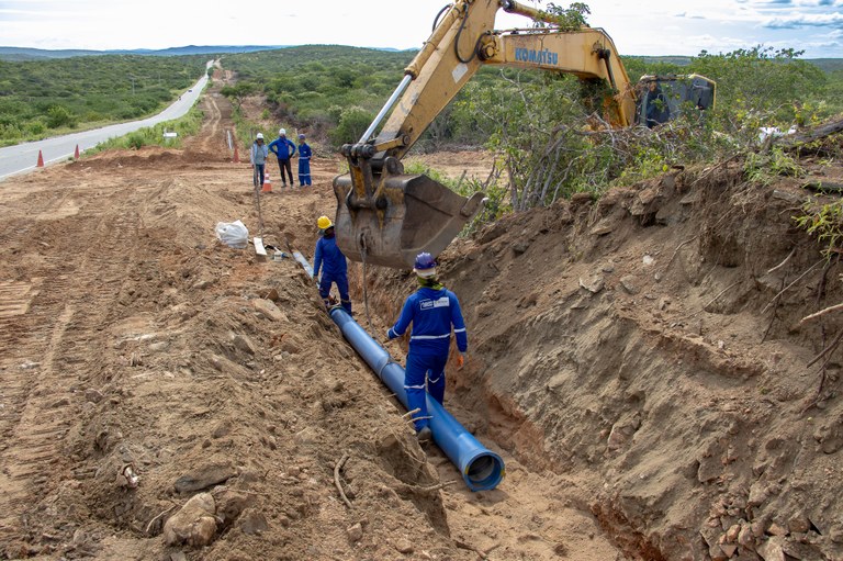 Governo da Paraíba publica edital da segunda etapa do Ramal Curimataú do sistema adutor Transparaíba