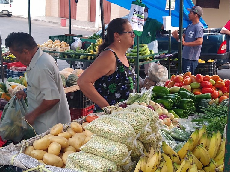 feira nazarezinho3 26-09.jpg