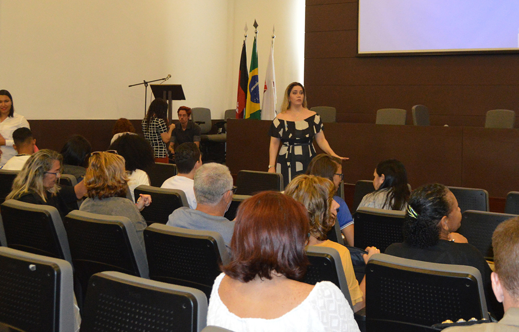 sedh enfrentamento ao trafico de pessoas foto luciana bessa (3).JPG