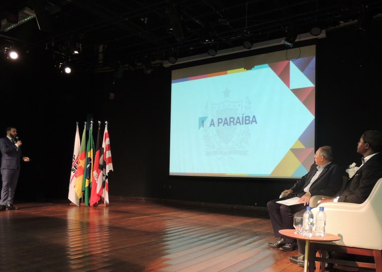 19_03_19  Governo do Estado apresenta potencialidades da Paraíba para Comitiva de Camarões (2).JPG