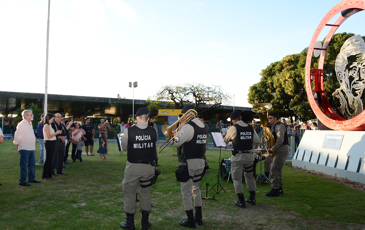 monumento_ jakson do pandeiro_foto walter rafae  (7).JPG