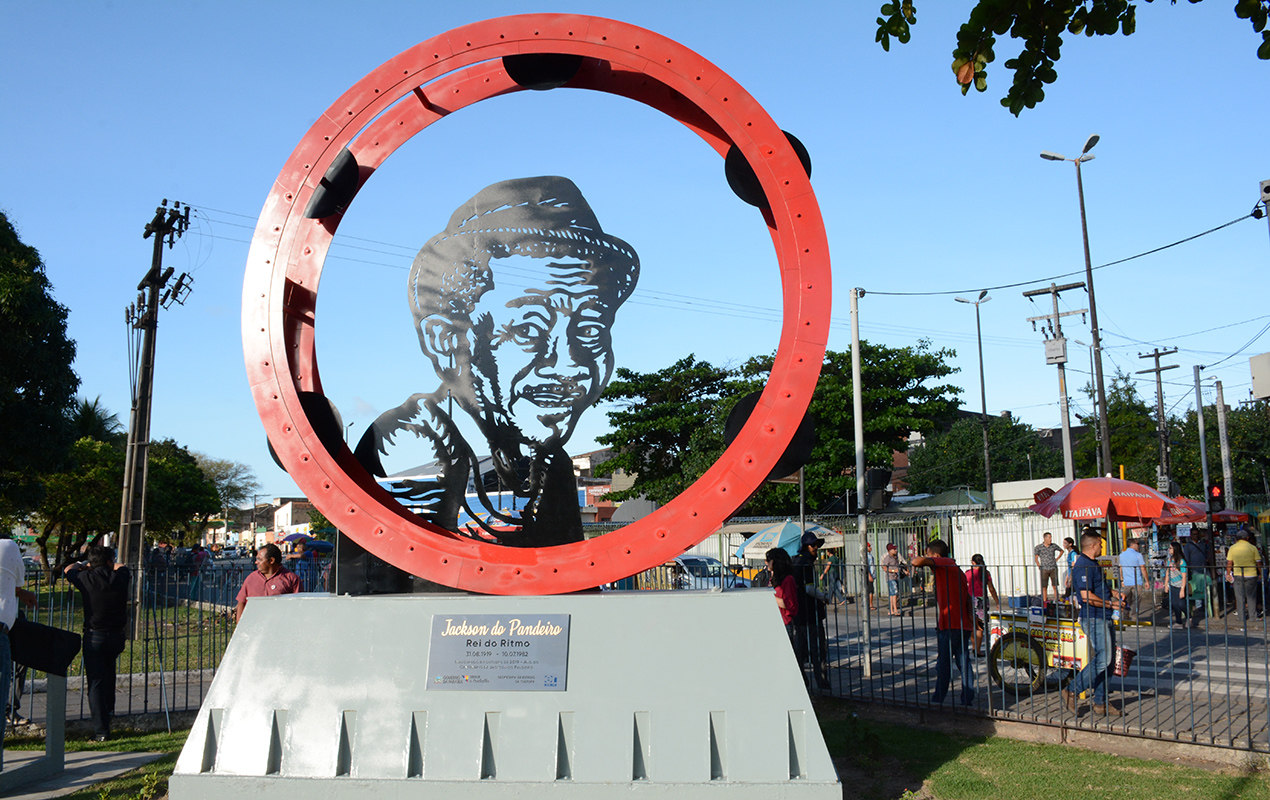 monumento_ jakson do pandeiro_foto walter rafae  (8).JPG