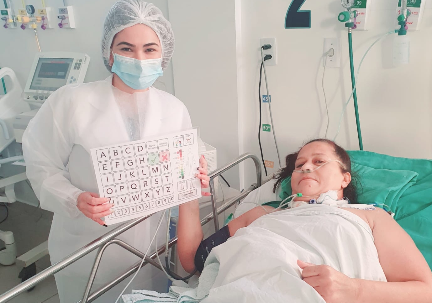 Maria Marluce, paciente da UTI Covid já fez uso do cartão de comunicação.jpg
