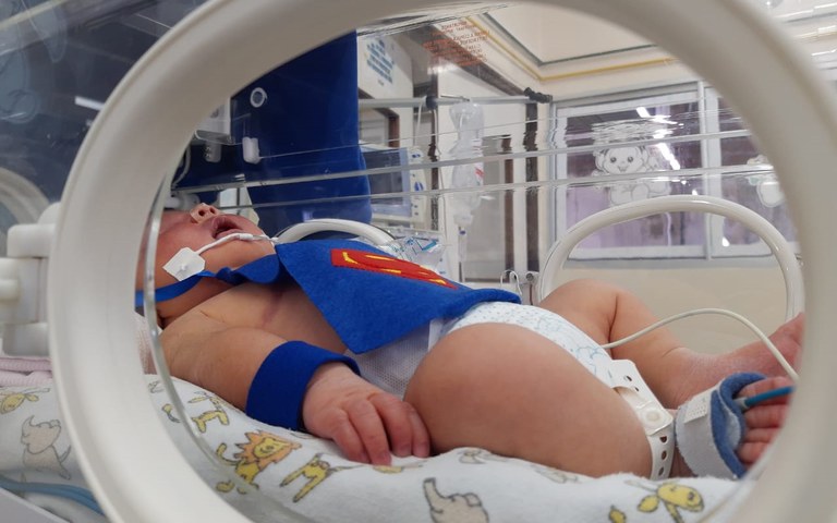 policia hosp edson ramalho implantacao de projeto bebes herois na uti neonatal 3.jpg