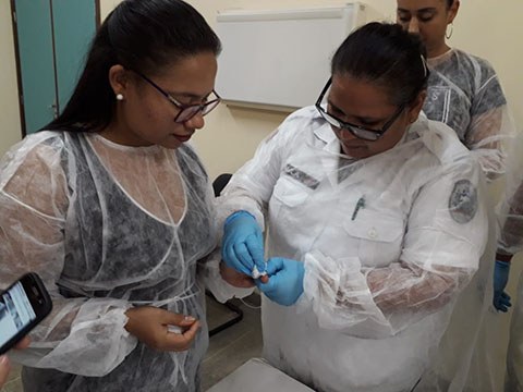 24_04_19 Hospital Edson Ramalho participa de treinamento no Diagnóstico Laboratorial da Malária   (4).jpg