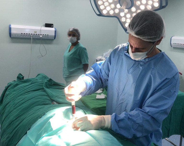 Hospital Metropolitano realiza procedimento para tratamento de caso raro de cefaleia 1.jpg