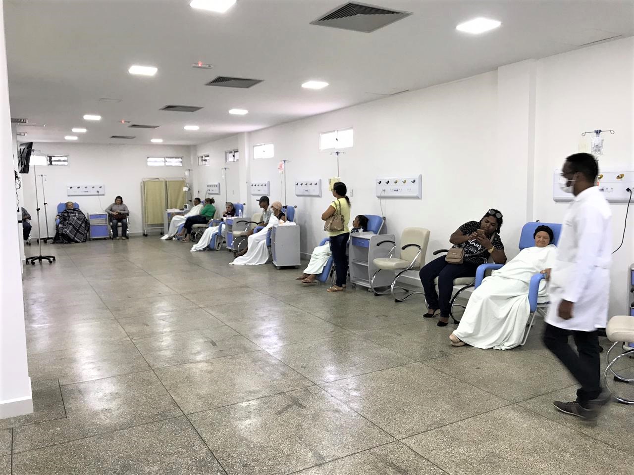 O Hospital do Bem realizou 8.384 sessões de quimioterapia em 2023.jpeg