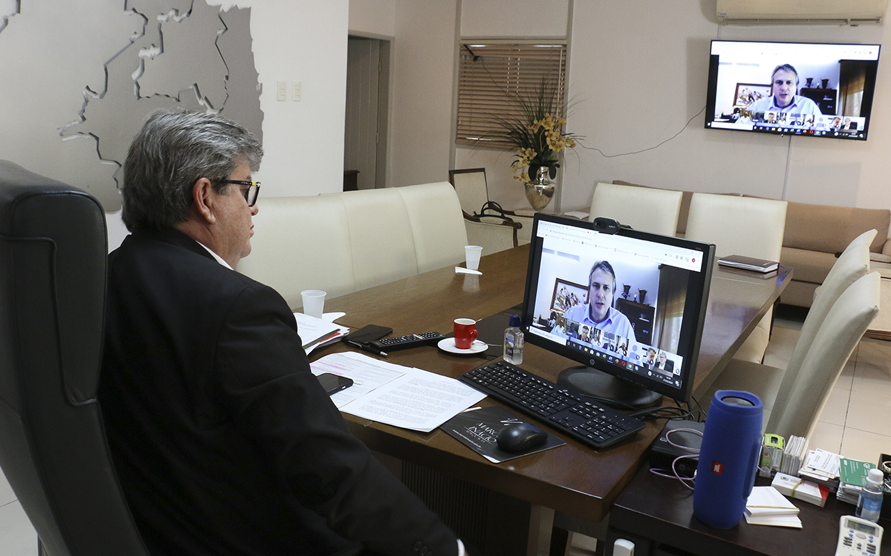 governador em video conferencia com governadores do nordeste_foto francisco franca (3).jpg