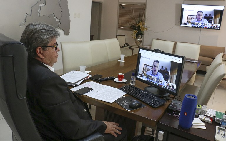 governador em video conferencia com governadores do nordeste_foto francisco franca (4).jpg