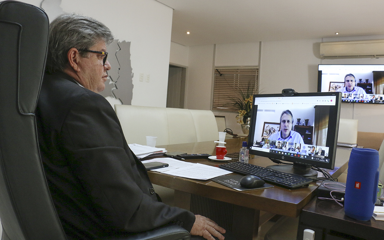 governador em video conferencia com governadores do nordeste_foto francisco franca (5).jpg