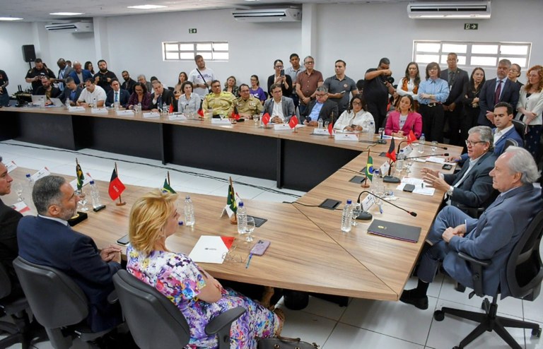 WhatsApp Image 2025-12-05 at 15.03.48-3.jpeg