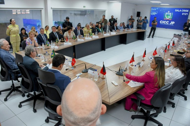 WhatsApp Image 2025-12-05 at 15.03.48-4.jpeg