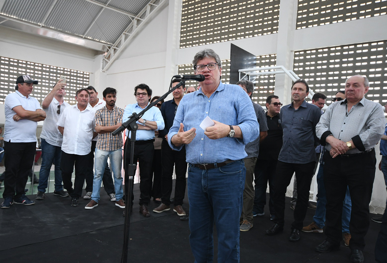 joao azevedo entrega de escola tecnica cidadaa em sousa_foto jose marques (12).JPG