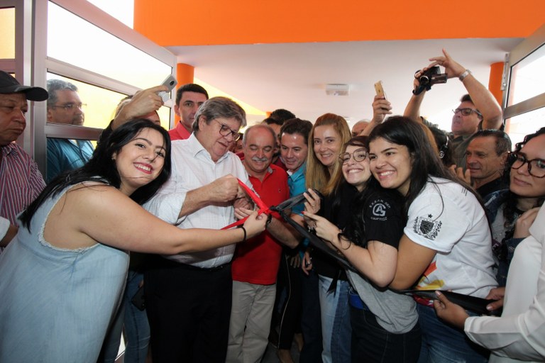 inauguração escola alvaro gaudêncio1-foto francisco frança.JPG