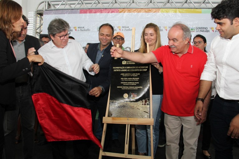 inauguração escola alvaro gaudêncio17-foto francisco frança.JPG