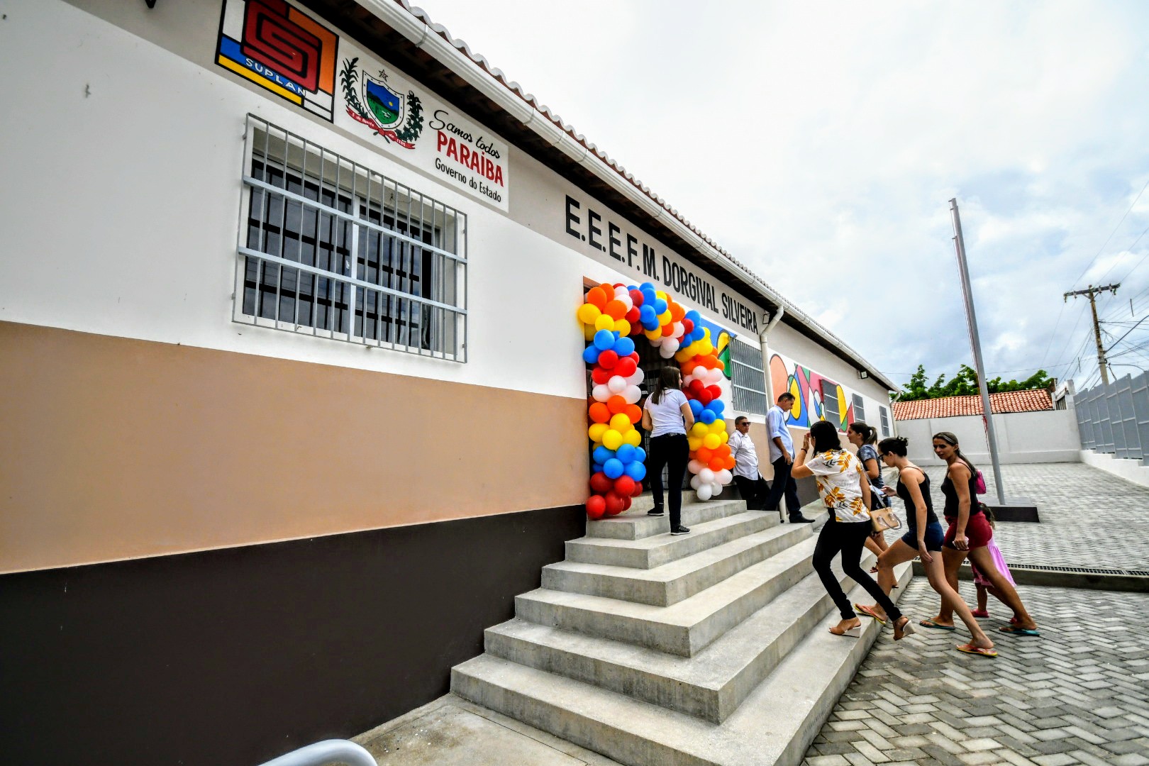 12_03_20 entrega_escola-sao_francisco_fotos jose marques (1).JPG