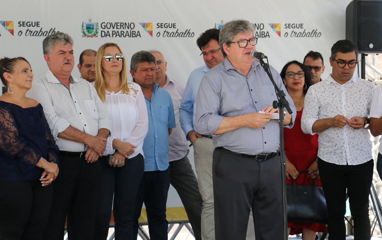 joao azevedo inaugura a escola celestin malzaque_foto francisco franca (14).JPG