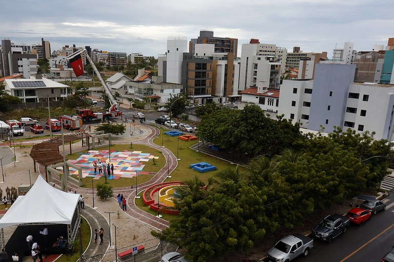 Inauguraçao da Praça em Intermares Foto Francisco França Secom Pb (1).JPG