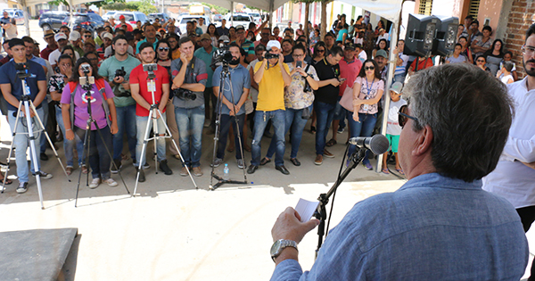 joao adutora caraubas foto francisco franca (15).JPG