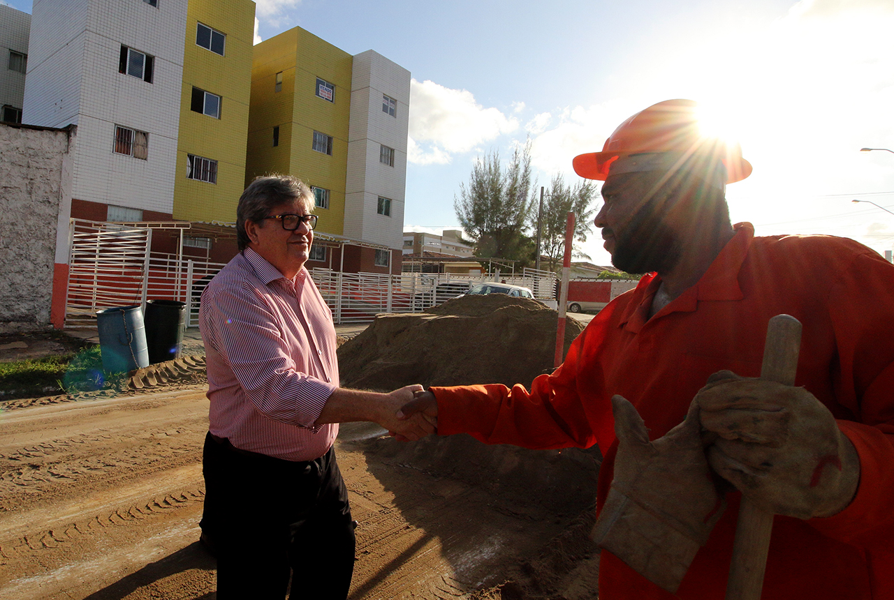 obras de saneamento em JP Foto Francisco França Secom PB (11).JPG