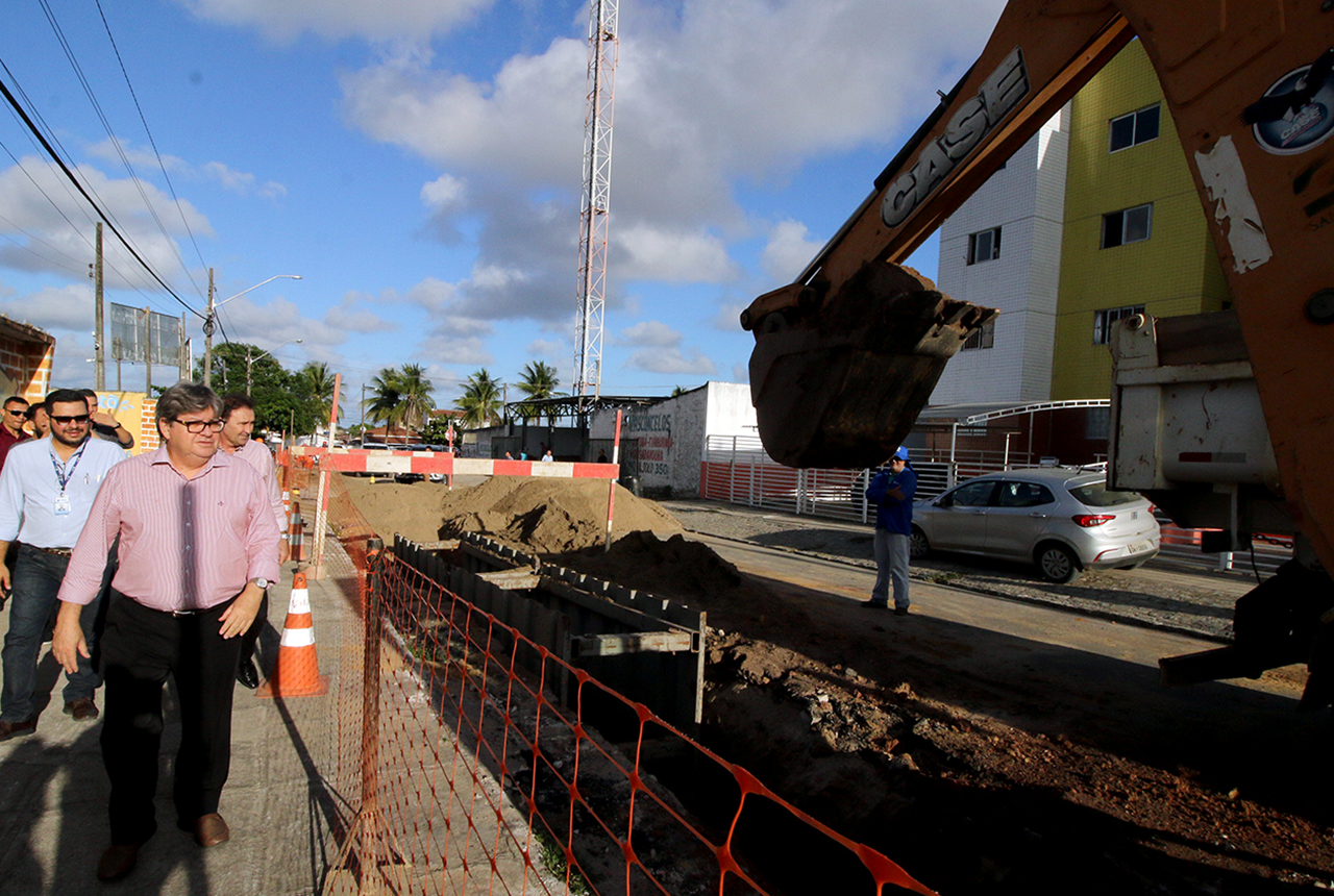 obras de saneamento em JP Foto Francisco França Secom PB (13).JPG