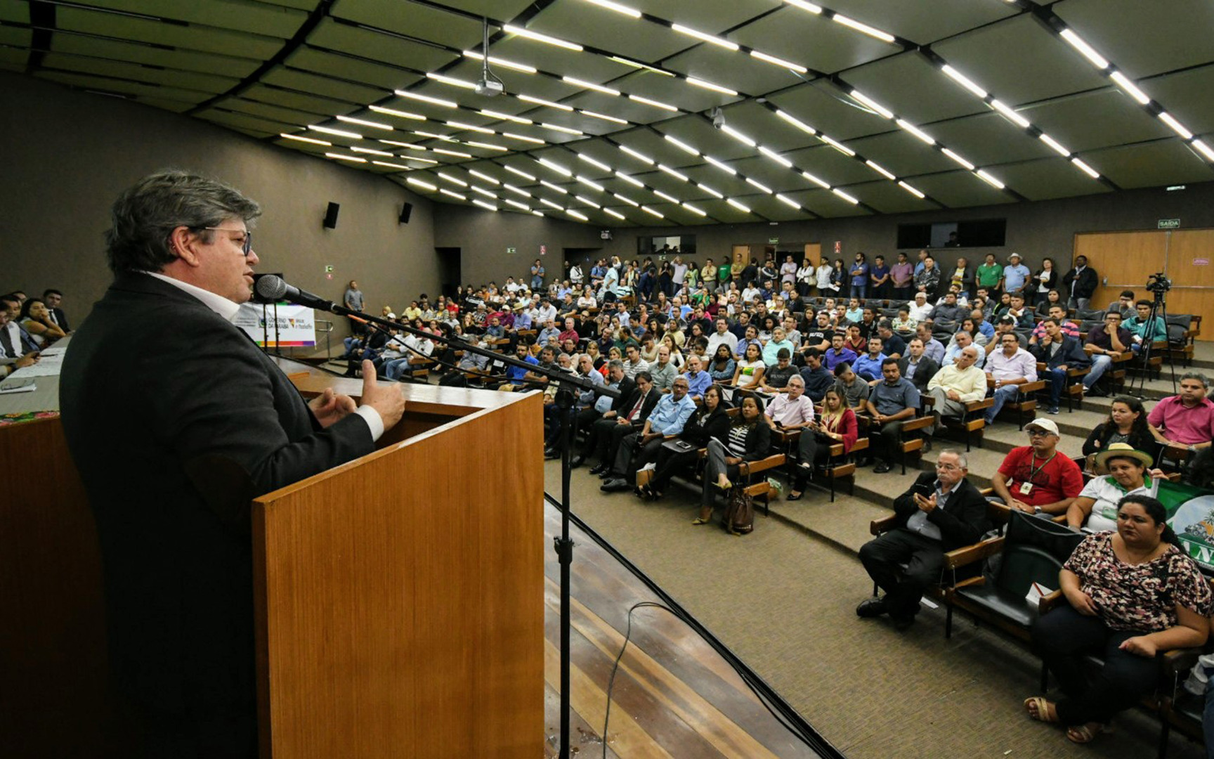 joao assinatura do procase foto jose marques (9).JPG