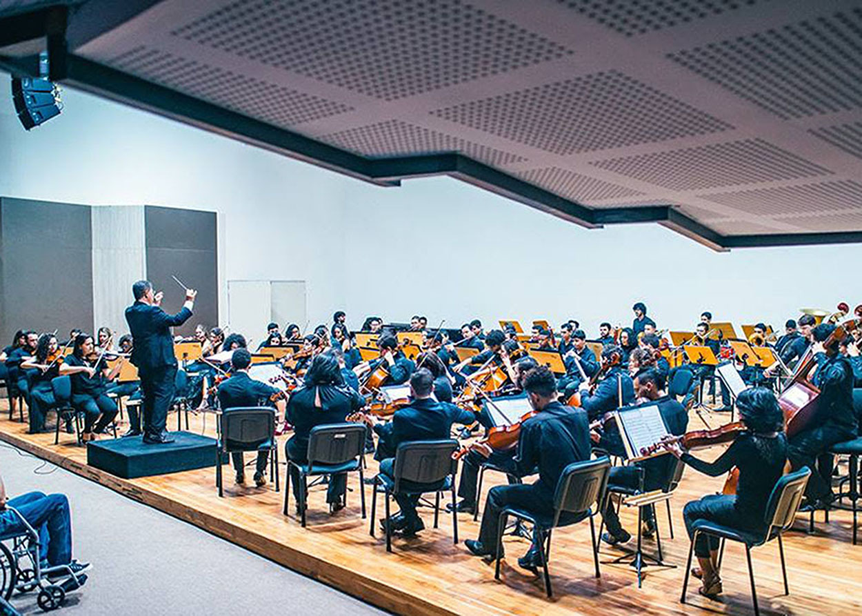 10_09_19 Maestro José Siqueira é homenageado pela Orquestra Sinfônica Jovem da Paraíba (1).jpg