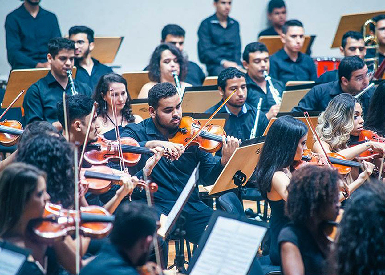 10_09_19 Maestro José Siqueira é homenageado pela Orquestra Sinfônica Jovem da Paraíba (2).jpg