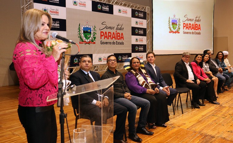 primeira dama participou do dia internacional da mulher_foto francisco franca (22).JPG